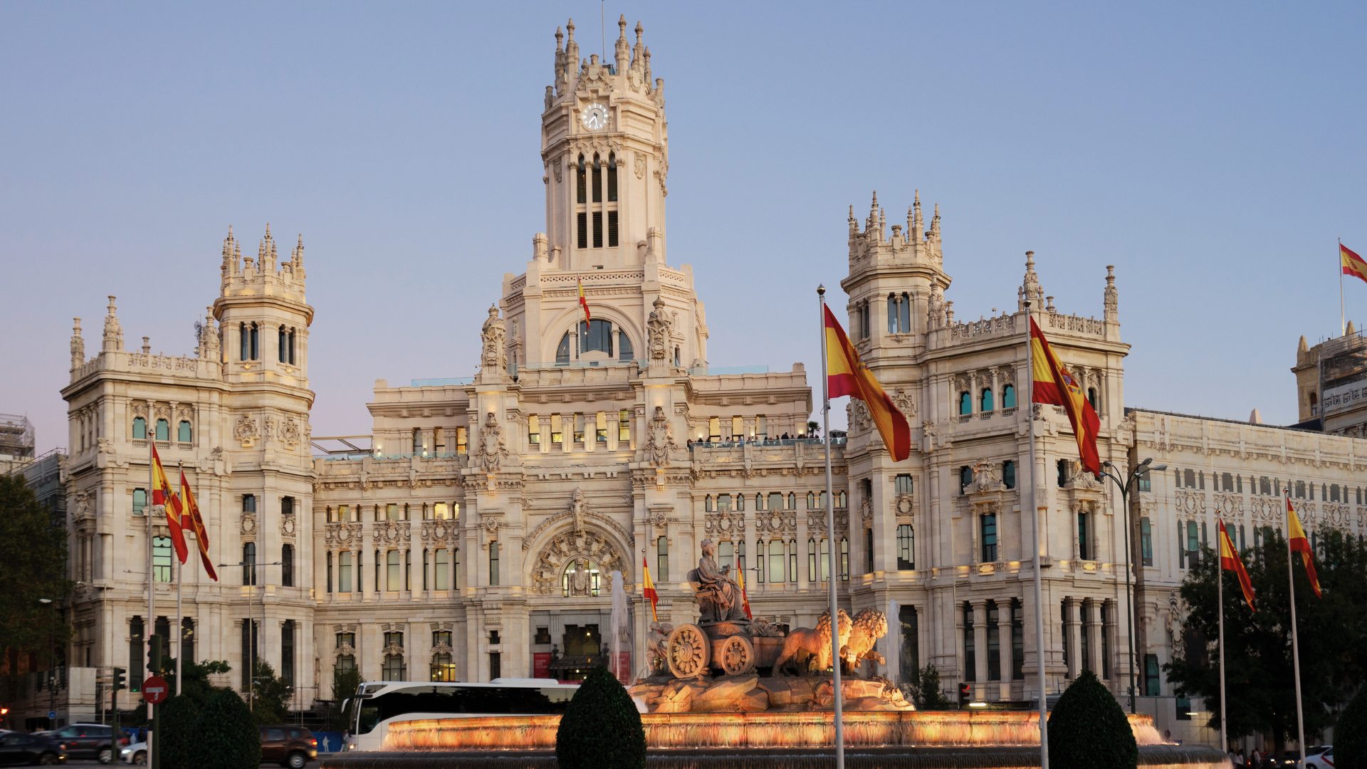 Facto Hospitality Ley Crea y Crece para España